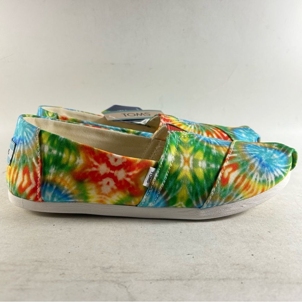 Toms Alpargata Women’s Shoes Fiesta Red Tie Dye Canvas Sneakers Size 7.5